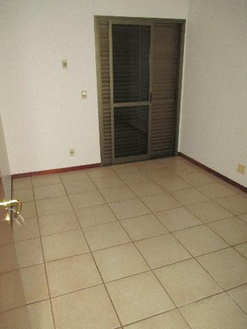 Alugar Apartamentos / Padrão em Ribeirão Preto R$ 1.950,00 - Foto 10