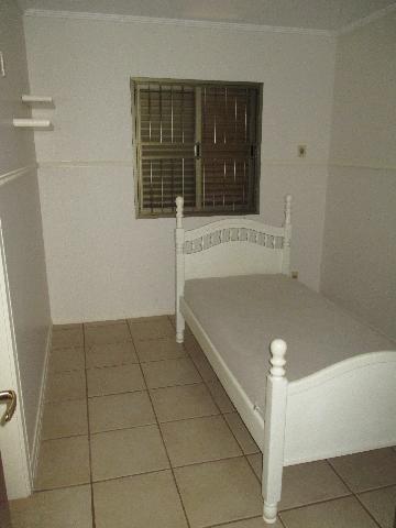 Alugar Apartamentos / Padrão em Ribeirão Preto R$ 1.950,00 - Foto 6