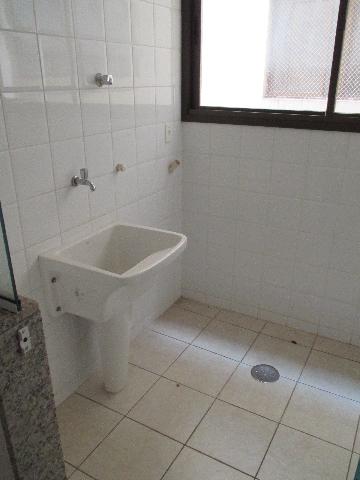 Alugar Apartamentos / Padrão em Ribeirão Preto R$ 900,00 - Foto 12