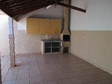 Alugar Casas / Padrão em Ribeirão Preto R$ 1.750,00 - Foto 12