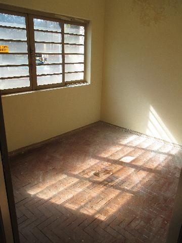 Alugar Casas / Padrão em Ribeirão Preto R$ 1.400,00 - Foto 10