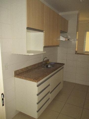 Alugar Apartamentos / Padrão em Ribeirão Preto R$ 1.900,00 - Foto 13