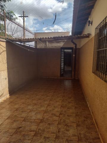 Alugar Casas / Padrão em Ribeirão Preto R$ 1.600,00 - Foto 18