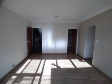 Alugar Apartamentos / Padrão em Ribeirão Preto R$ 950,00 - Foto 3