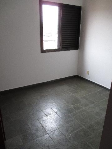 Alugar Apartamentos / Padrão em Ribeirão Preto R$ 1.200,00 - Foto 5