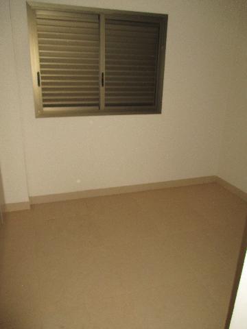 Alugar Apartamentos / Padrão em Ribeirão Preto R$ 2.900,00 - Foto 8