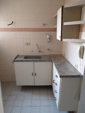 Alugar Apartamentos / Padrão em Ribeirão Preto R$ 800,00 - Foto 4