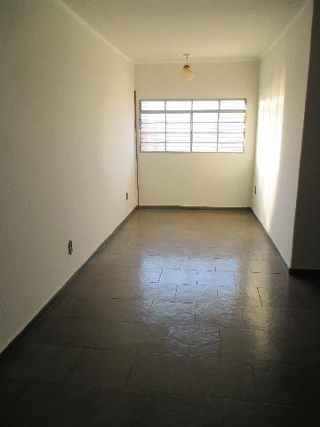Alugar Apartamentos / Padrão em Ribeirão Preto R$ 760,00 - Foto 1