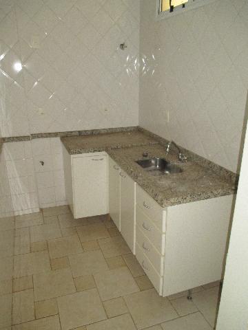Alugar Apartamentos / Studio/Kitnet em Ribeirão Preto R$ 650,00 - Foto 5