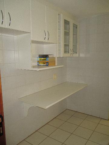 Alugar Apartamentos / Padrão em Ribeirão Preto R$ 1.700,00 - Foto 5