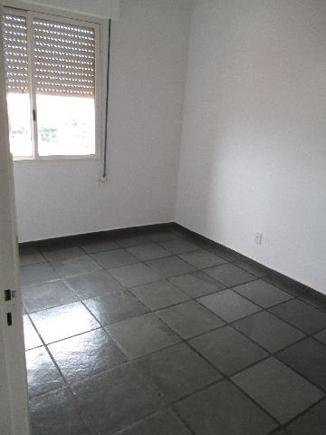 Alugar Apartamentos / Padrão em Ribeirão Preto R$ 1.100,00 - Foto 5