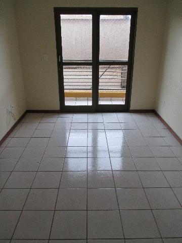 Alugar Apartamentos / Padrão em Ribeirão Preto R$ 680,00 - Foto 1