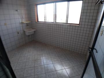 Alugar Apartamentos / Padrão em Ribeirão Preto R$ 1.200,00 - Foto 17