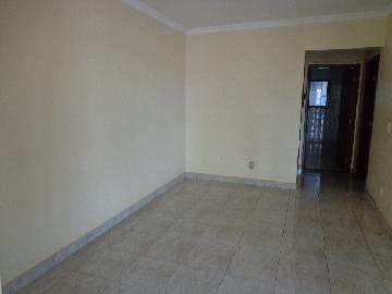 Alugar Apartamentos / Padrão em Ribeirão Preto R$ 1.500,00 - Foto 3