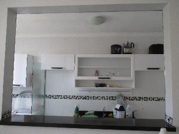 Alugar Apartamentos / Padrão em Ribeirão Preto R$ 1.000,00 - Foto 3