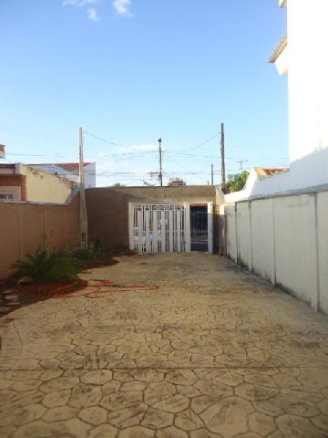 Comprar Casas / Padrão em Ribeirão Preto R$ 465.000,00 - Foto 3
