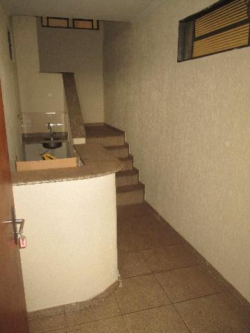 imagem 5 - Galpão de 1.367 m² com escritórios para locação - Vila Elisa imagem 5 - Galpão de 1.367 m² com escritórios para locação - Vila Elisa