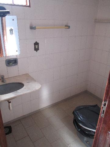 Alugar Apartamentos / Padrão em Ribeirão Preto R$ 700,00 - Foto 3