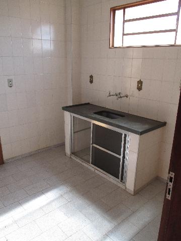 Alugar Apartamentos / Padrão em Ribeirão Preto R$ 700,00 - Foto 5