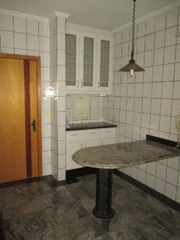 Alugar Apartamentos / Padrão em Ribeirão Preto R$ 1.900,00 - Foto 15