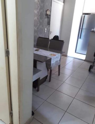 Alugar Apartamentos / Padrão em Ribeirão Preto R$ 900,00 - Foto 3