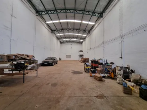 imagem 1 - Galpão comercial de 300m² com escritório para locação - Jardim Jóquei Clube imagem 1 - Galpão comercial de 300m² com escritório para locação - Jardim Jóquei Clube