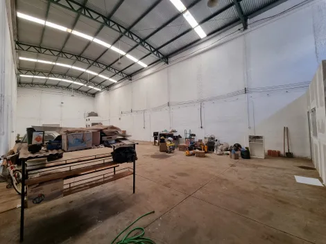 imagem 3 - Galpão comercial de 300m² com escritório para locação - Jardim Jóquei Clube imagem 3 - Galpão comercial de 300m² com escritório para locação - Jardim Jóquei Clube