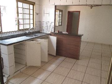 Alugar Casas / Padrão em Ribeirão Preto R$ 2.800,00 - Foto 6