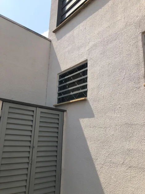 imagem 1 - Galpão de 214m² com 02 lavabos para locação - Parque Anhanguera imagem 1 - Galpão de 214m² com 02 lavabos para locação - Parque Anhanguera