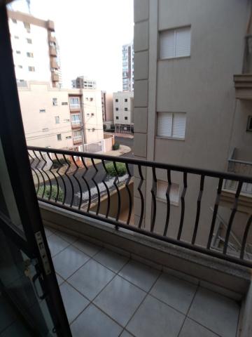 Alugar Apartamentos / Padrão em Ribeirão Preto R$ 1.200,00 - Foto 3