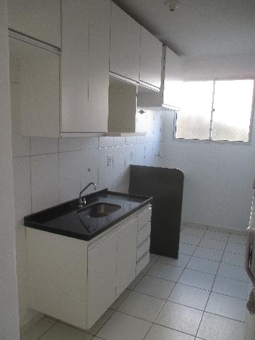 Alugar Apartamentos / Padrão em Ribeirão Preto R$ 1.050,00 - Foto 3