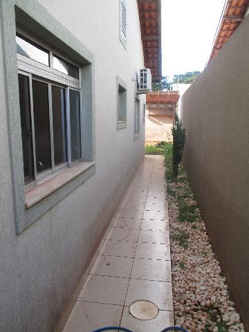 Alugar Casas / Condomínio em Bonfim Paulista R$ 1.800,00 - Foto 16