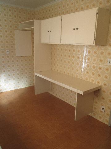 Alugar Apartamentos / Padrão em Ribeirão Preto R$ 1.000,00 - Foto 5