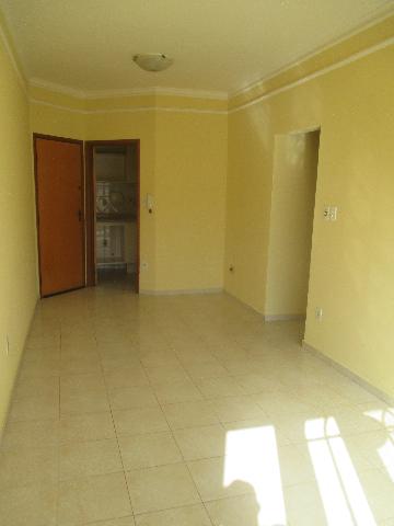 Alugar Apartamentos / Padrão em Ribeirão Preto R$ 1.100,00 - Foto 2