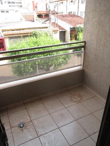 Alugar Apartamentos / Padrão em Ribeirão Preto R$ 1.200,00 - Foto 3