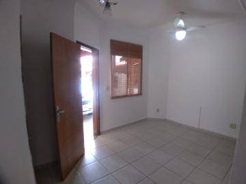 Alugar Casas / Condomínio em Ribeirão Preto R$ 1.800,00 - Foto 4