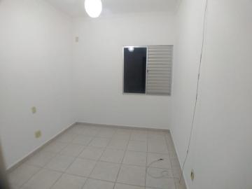 Alugar Casas / Condomínio em Ribeirão Preto R$ 1.800,00 - Foto 5