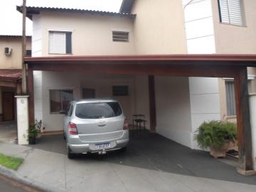Alugar Casas / Condomínio em Ribeirão Preto R$ 1.800,00 - Foto 1