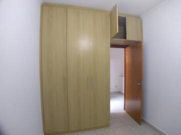 Alugar Casas / Condomínio em Ribeirão Preto R$ 1.800,00 - Foto 10