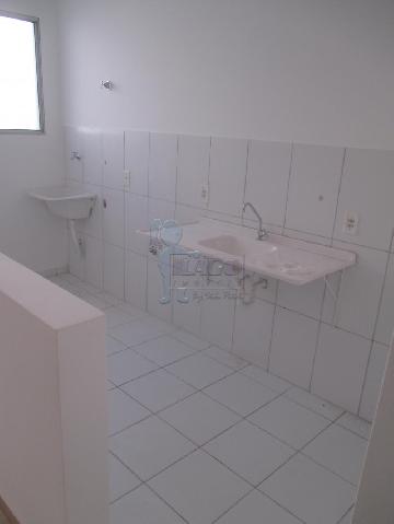 Alugar Apartamentos / Padrão em Ribeirão Preto R$ 750,00 - Foto 2