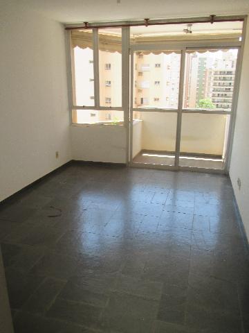 Alugar Apartamentos / Padrão em Ribeirão Preto R$ 950,00 - Foto 1