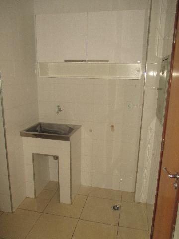 Alugar Apartamentos / Padrão em Ribeirão Preto R$ 2.000,00 - Foto 15