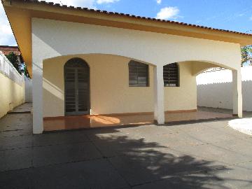 Casas / Padrão em Ribeirão Preto Alugar por R$4.500,00