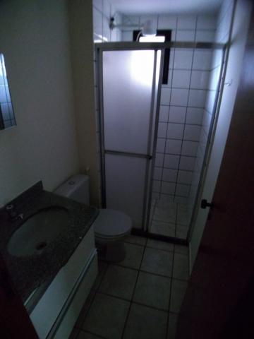 Alugar Apartamentos / Padrão em Ribeirão Preto R$ 1.000,00 - Foto 12