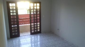 Alugar Apartamentos / Padrão em Ribeirão Preto R$ 1.200,00 - Foto 1