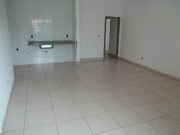 Alugar Apartamentos / Padrão em Ribeirão Preto R$ 1.000,00 - Foto 2