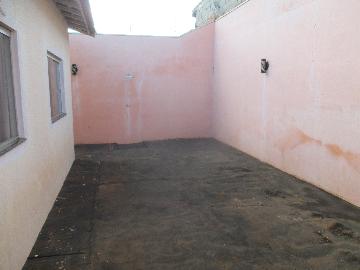 Alugar Casas / Padrão em Ribeirão Preto R$ 1.500,00 - Foto 16