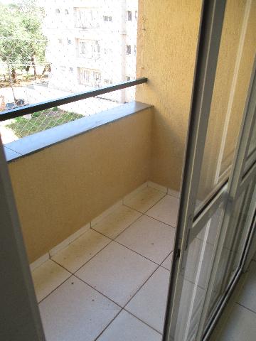 Alugar Apartamentos / Padrão em Ribeirão Preto R$ 1.100,00 - Foto 4