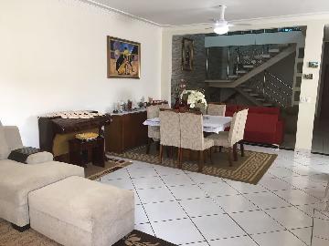 Alugar Casas / Padrão em Ribeirão Preto R$ 2.300,00 - Foto 4