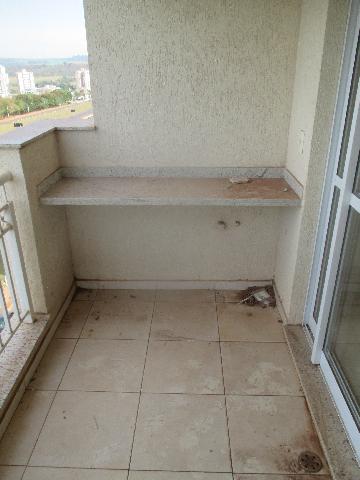 Alugar Apartamentos / Padrão em Ribeirão Preto R$ 1.100,00 - Foto 5